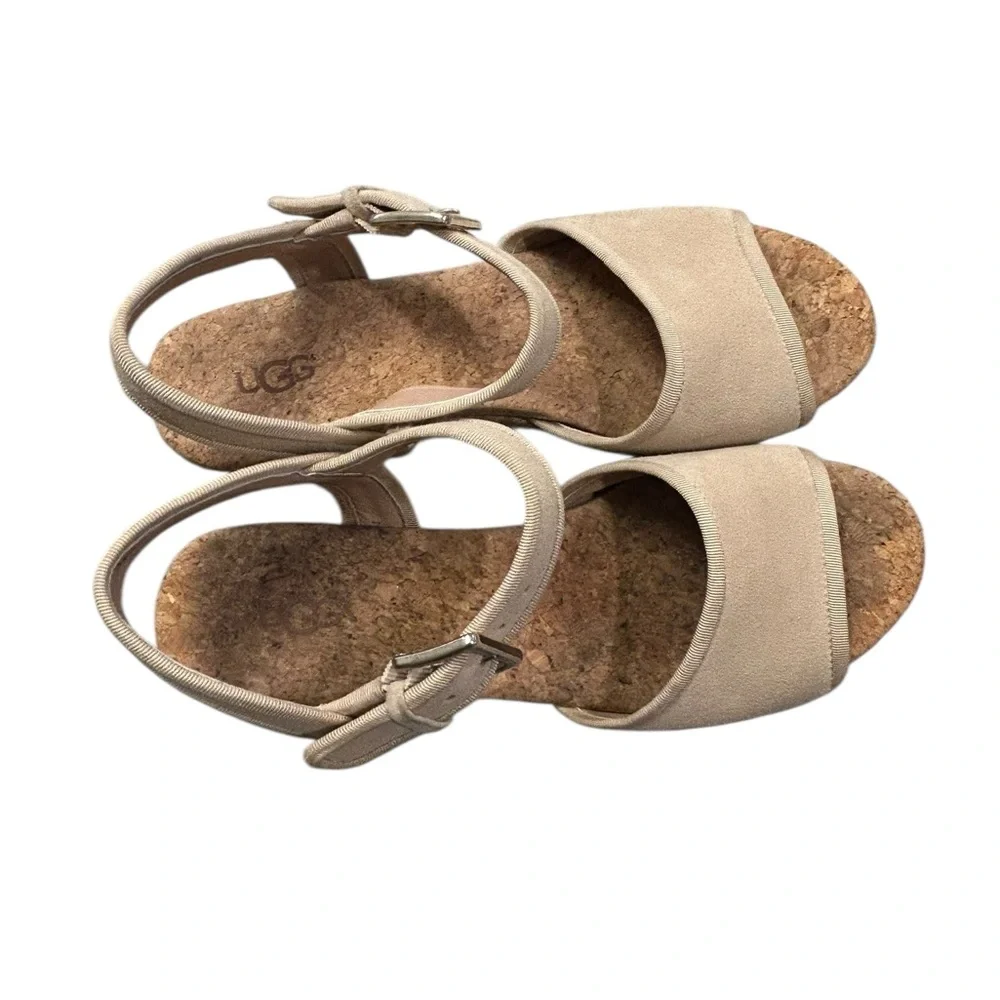 UGG Maybell Wedge Espadrille Suede‎ and Weave Women’s Sandals Size 9 US